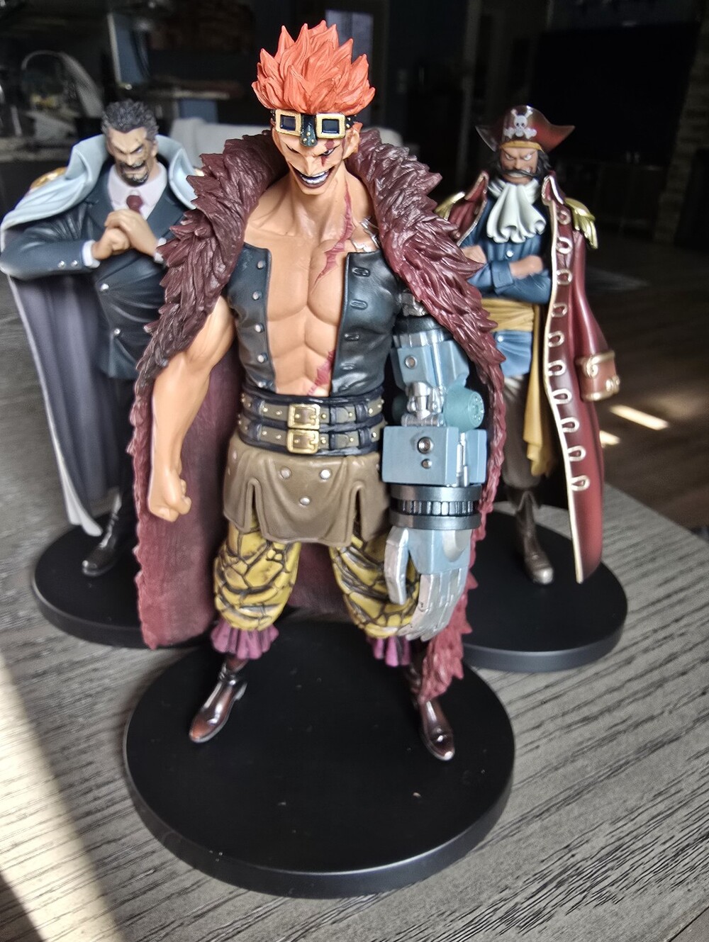 One Piece Three-Piece Figure Set - Navy & Red Colorway